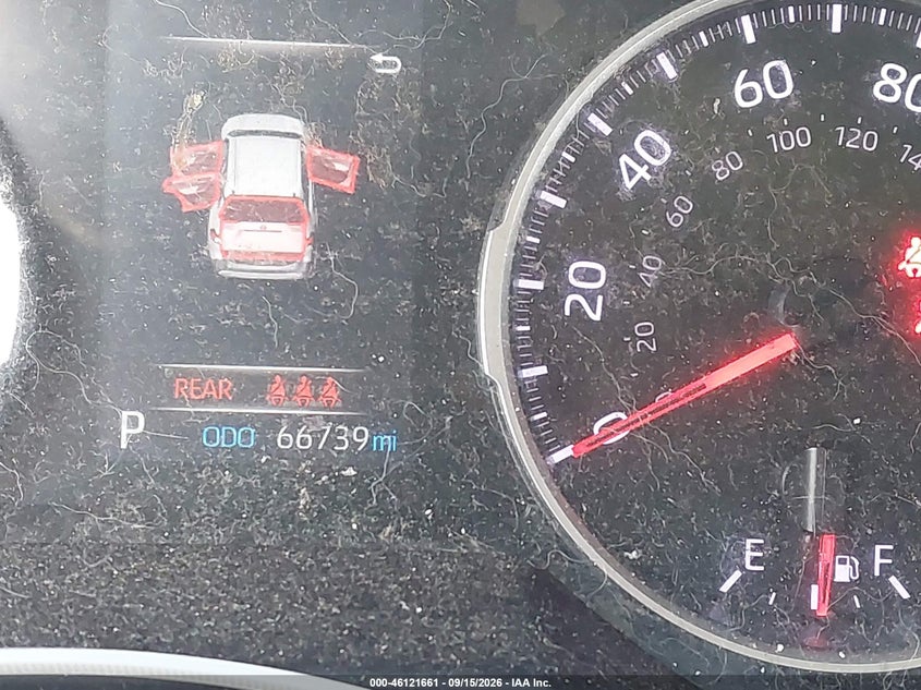 TOYOTA RAV4 - zdjęcie 15