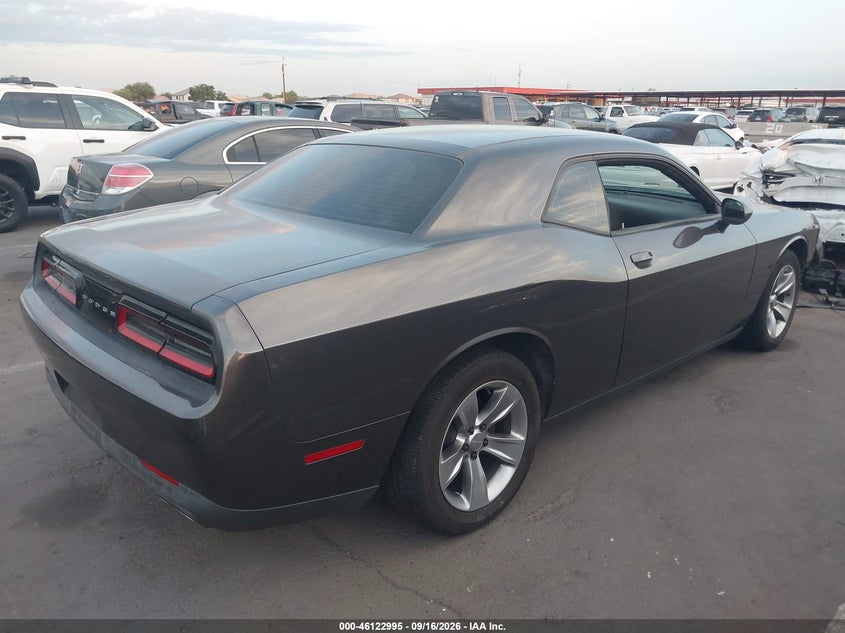 DODGE CHALLENGER - zdjęcie 4