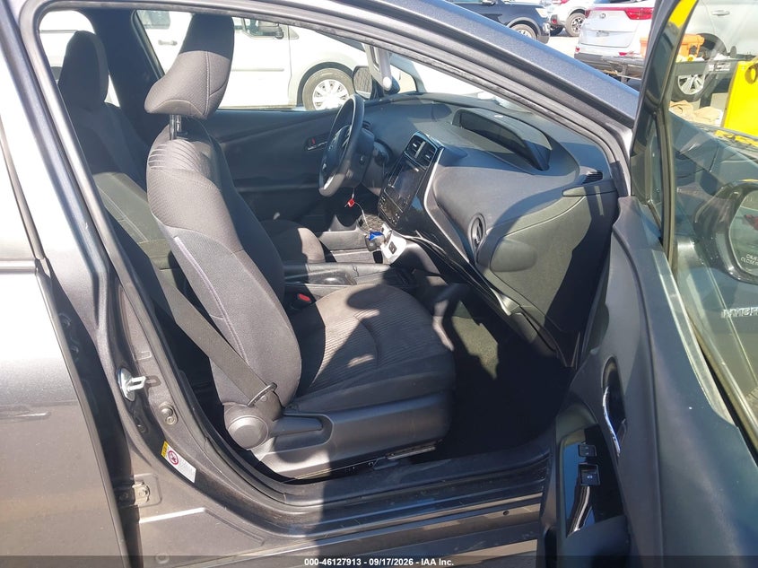 TOYOTA PRIUS - zdjęcie 5