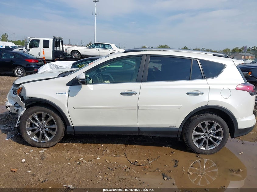TOYOTA RAV4 HYBRID - zdjęcie 14