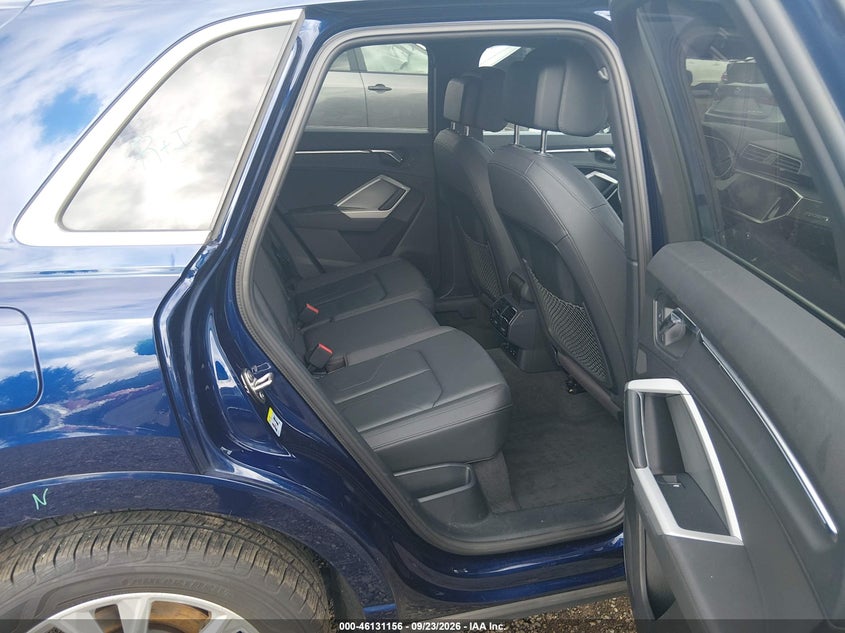 AUDI Q3 - zdjęcie 8