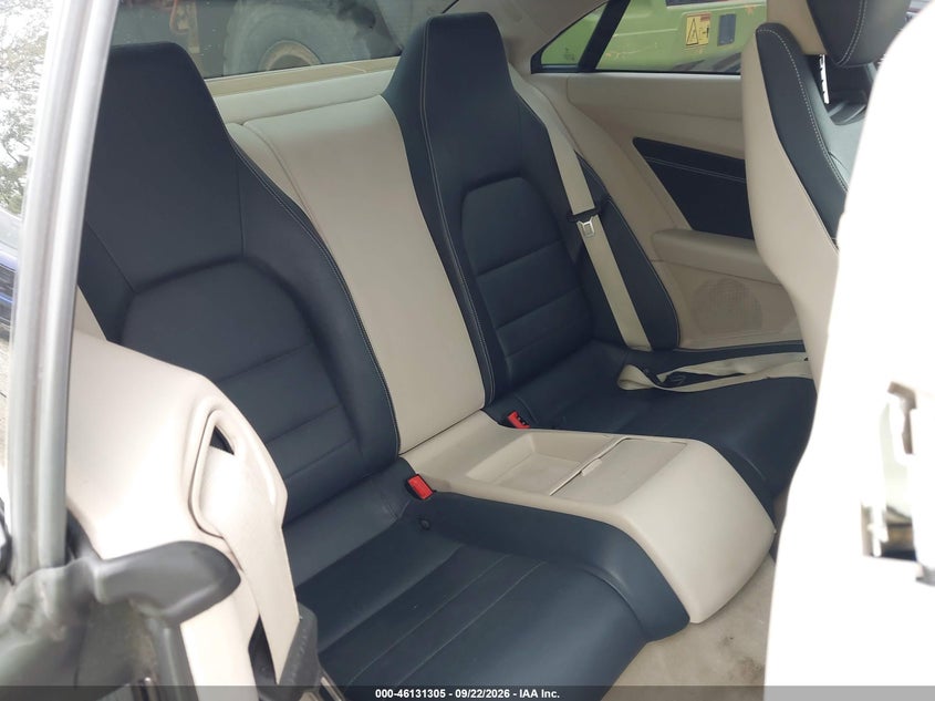 MERCEDES-BENZ E 400 - zdjęcie 8