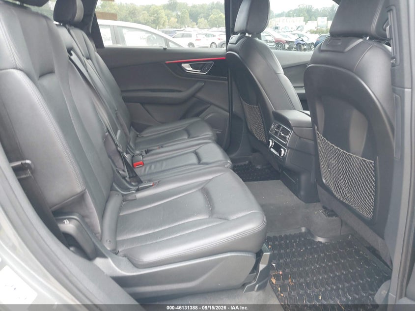 AUDI Q7 - zdjęcie 8