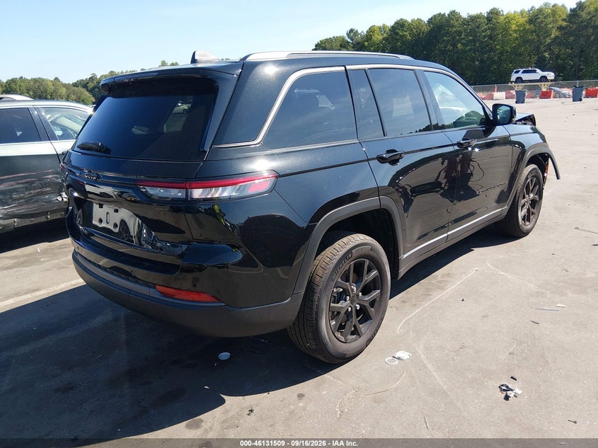 JEEP GRAND CHEROKEE - zdjęcie 4