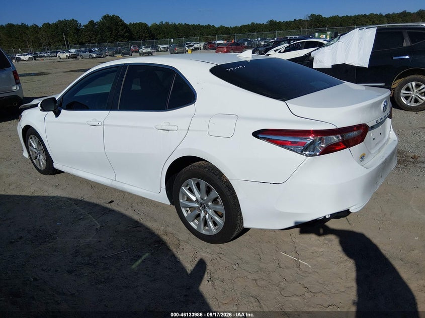 TOYOTA CAMRY - zdjęcie 3