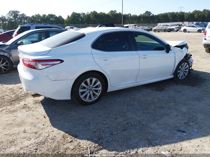 TOYOTA CAMRY - zdjęcie 4