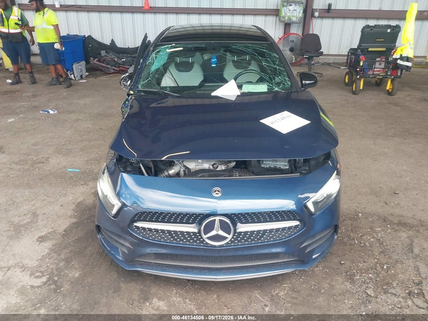MERCEDES-BENZ A 220 - zdjęcie 6