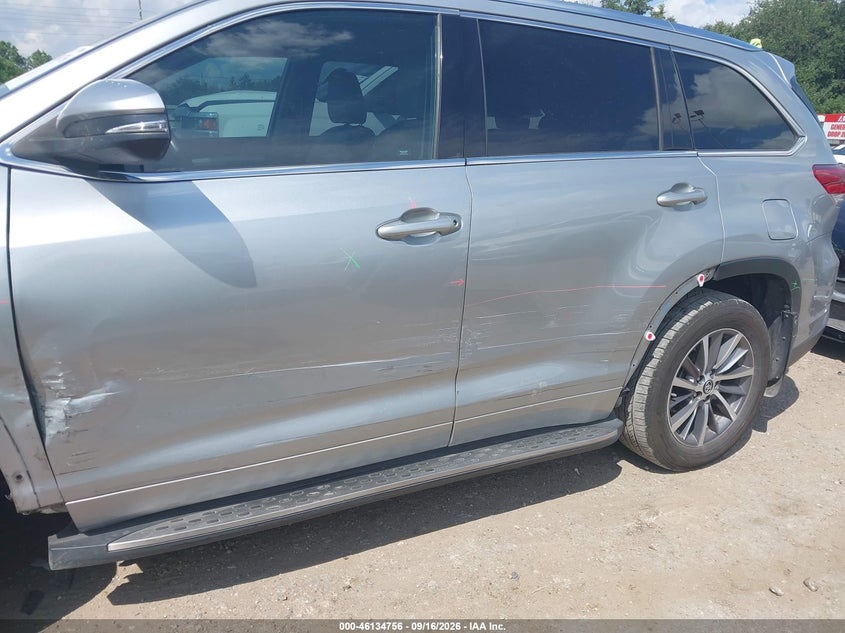 TOYOTA HIGHLANDER - zdjęcie 6