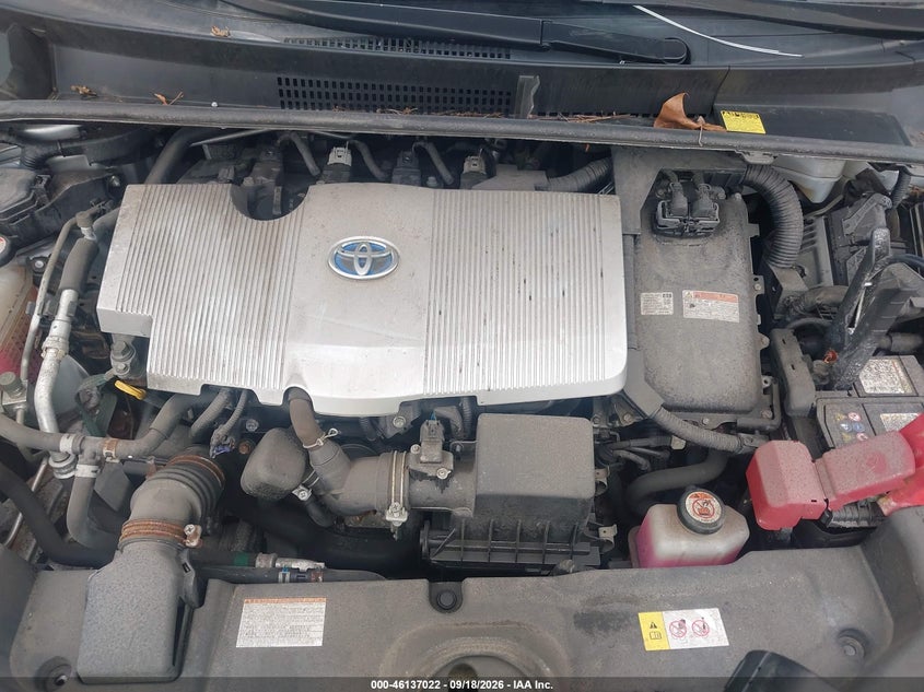 TOYOTA PRIUS - zdjęcie 10