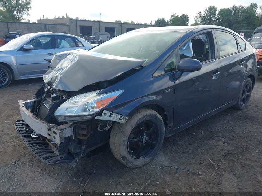 TOYOTA PRIUS - zdjęcie 2