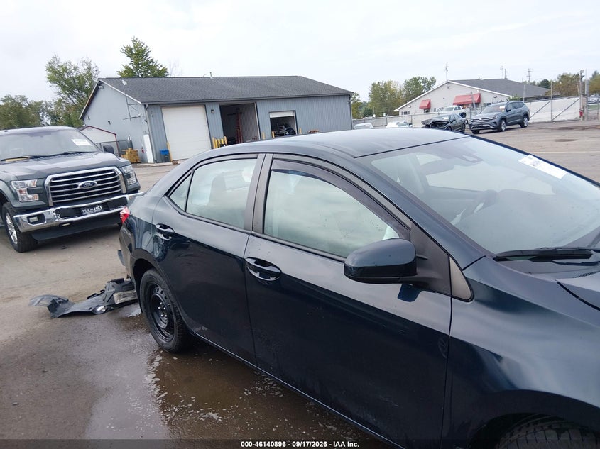 TOYOTA COROLLA - zdjęcie 14