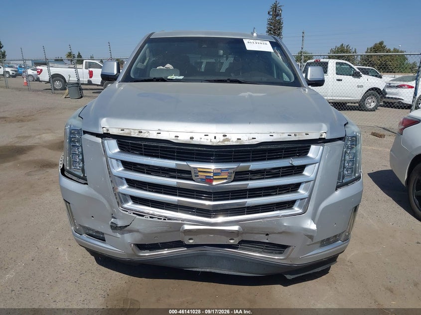 CADILLAC ESCALADE - zdjęcie 15