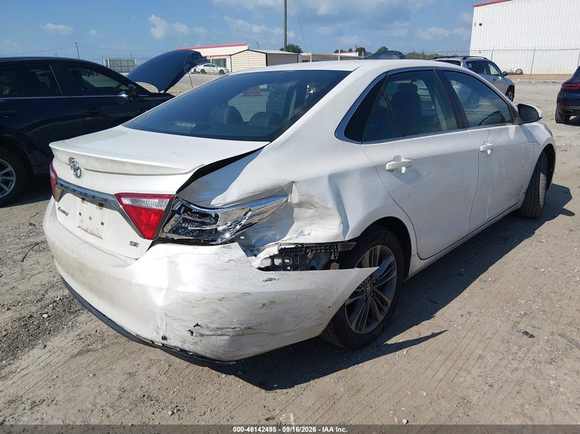 TOYOTA CAMRY - zdjęcie 6