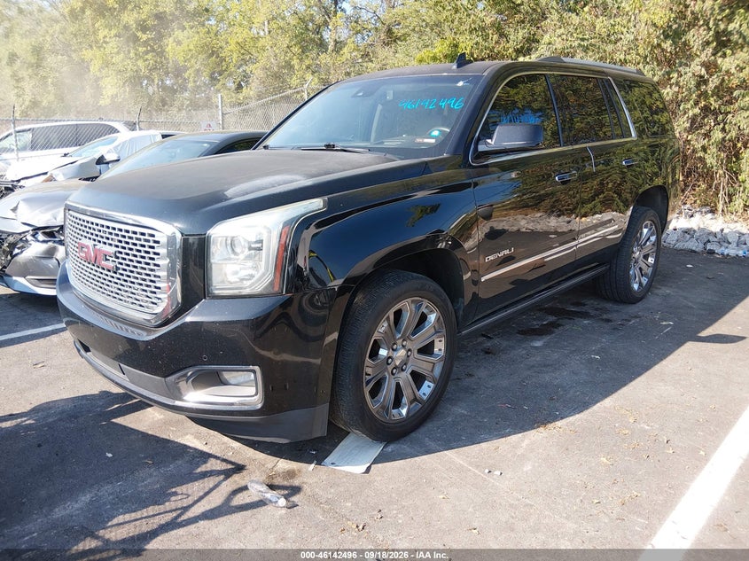 GMC YUKON - zdjęcie 2
