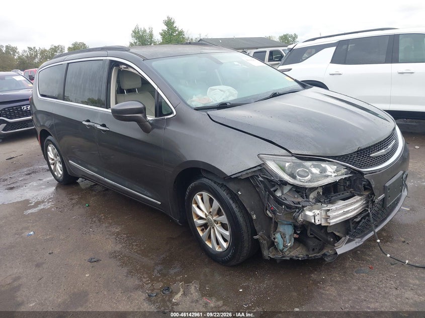 CHRYSLER PACIFICA - zdjęcie 1
