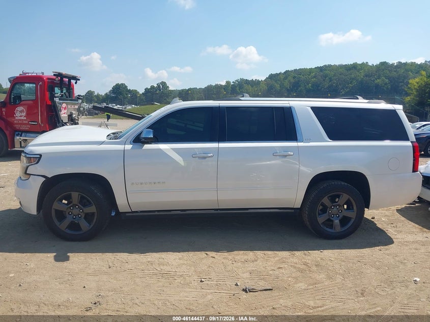 CHEVROLET SUBURBAN - zdjęcie 14
