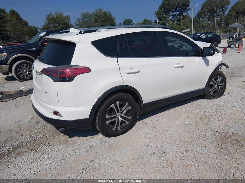 TOYOTA RAV4 - zdjęcie 4