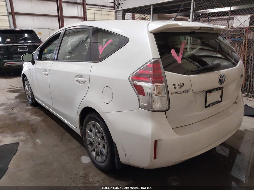 TOYOTA PRIUS V - zdjęcie 3