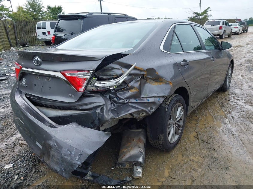 TOYOTA CAMRY - zdjęcie 4