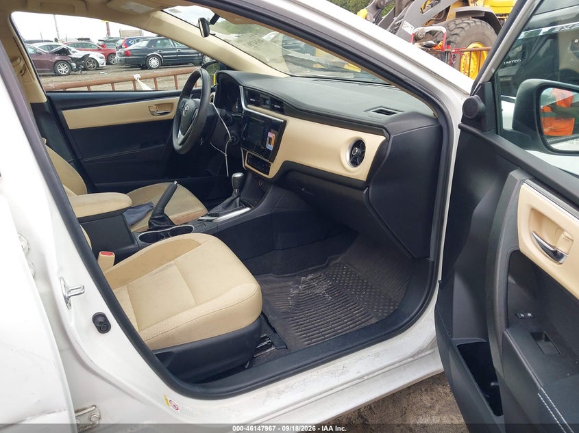 TOYOTA COROLLA - zdjęcie 5