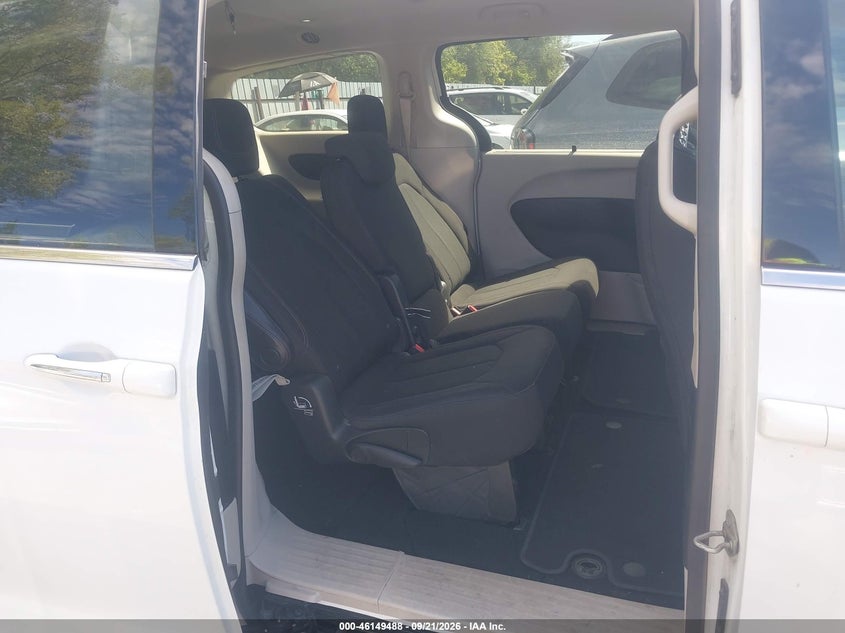 CHRYSLER PACIFICA - zdjęcie 8