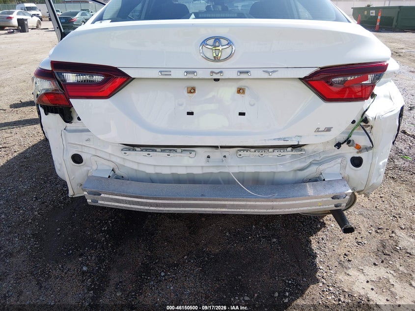 TOYOTA CAMRY - zdjęcie 6