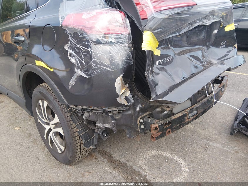 TOYOTA RAV4 - zdjęcie 6