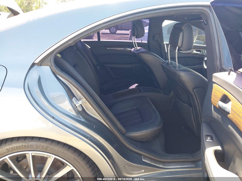 MERCEDES-BENZ CLS 400 - zdjęcie 8