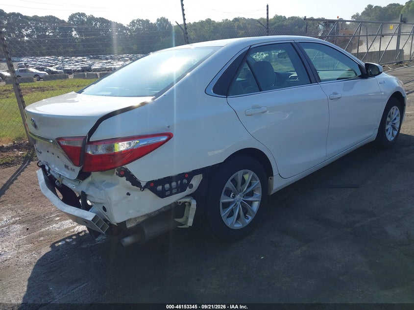TOYOTA CAMRY HYBRID - zdjęcie 4