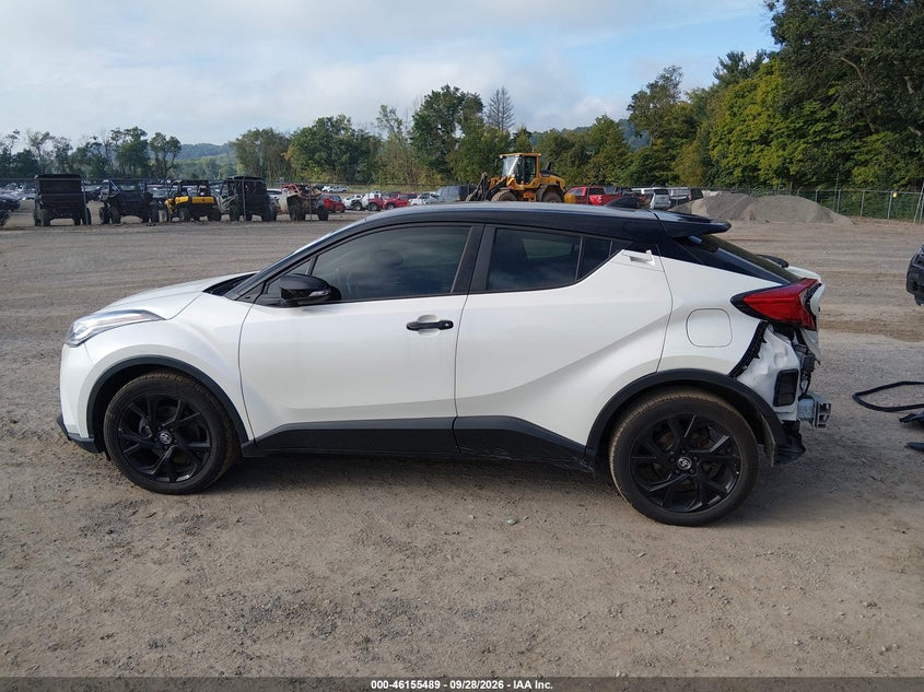 TOYOTA C-HR - zdjęcie 15