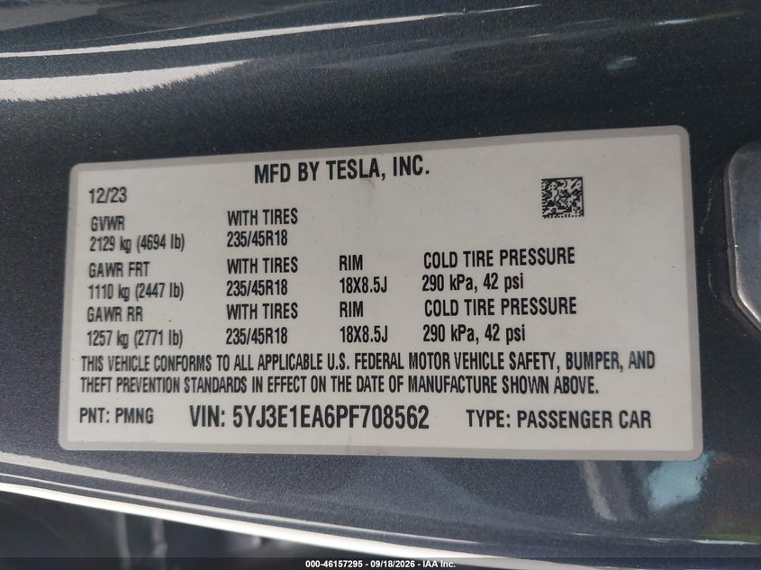 TESLA MODEL 3 - zdjęcie 9