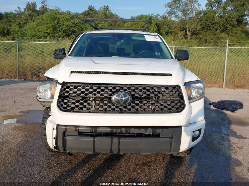 TOYOTA TUNDRA - zdjęcie 12