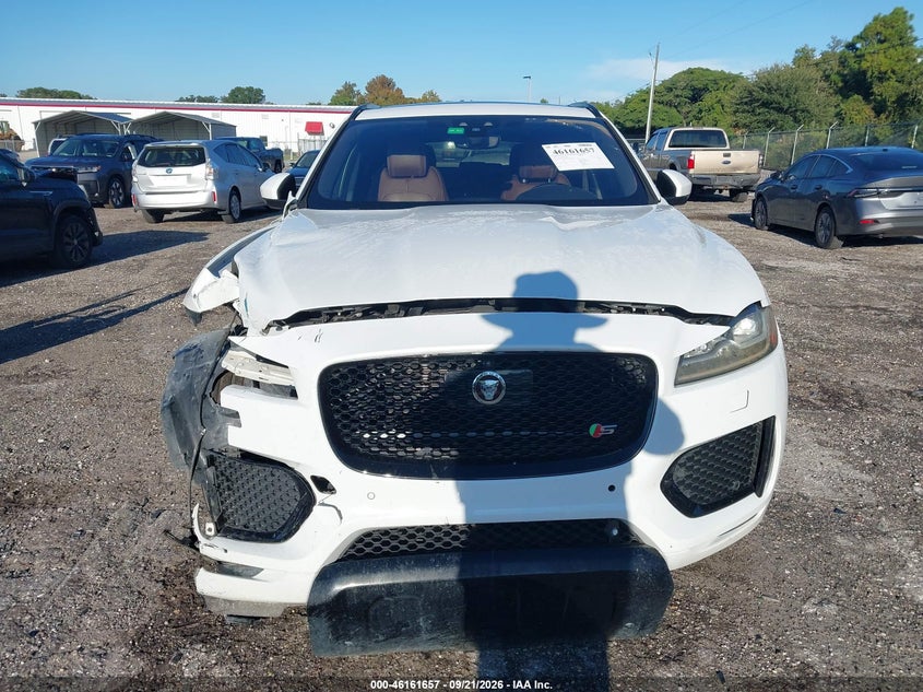 JAGUAR F-PACE - zdjęcie 13
