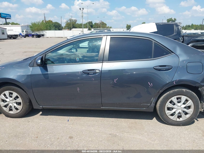 TOYOTA COROLLA - zdjęcie 15