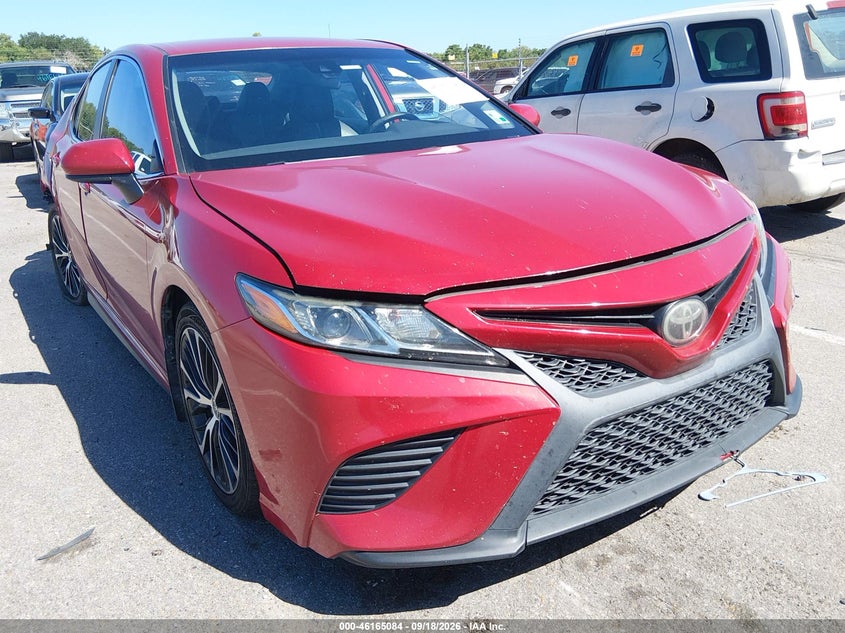 TOYOTA CAMRY - zdjęcie 1
