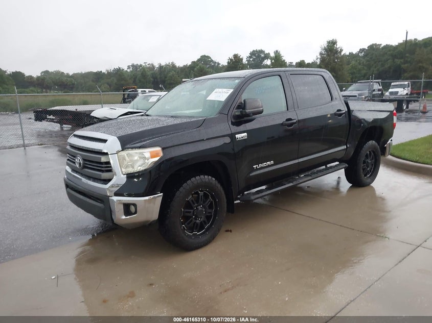 TOYOTA TUNDRA - zdjęcie 2