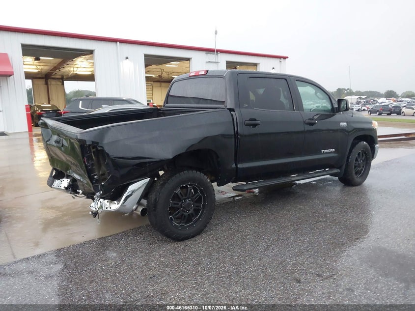 TOYOTA TUNDRA - zdjęcie 4