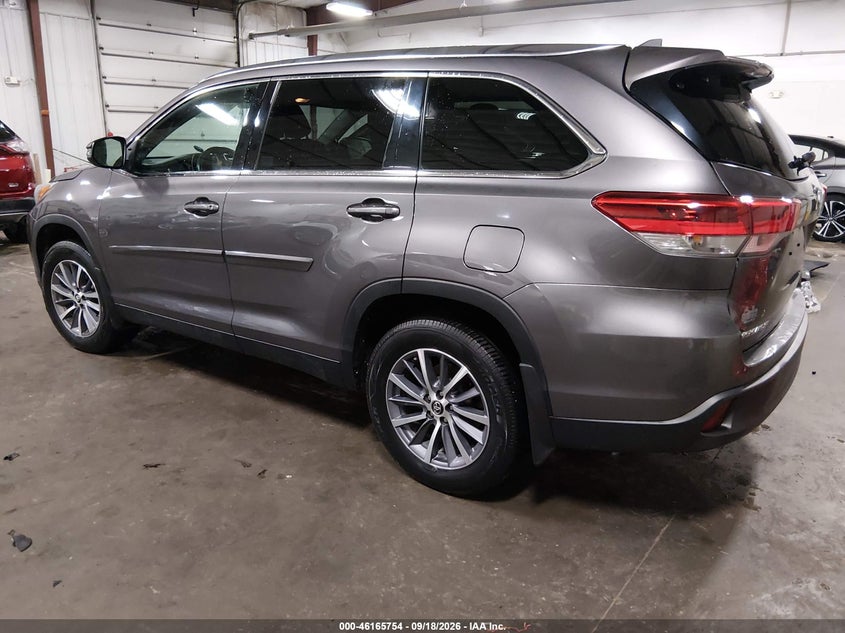 TOYOTA HIGHLANDER - zdjęcie 3