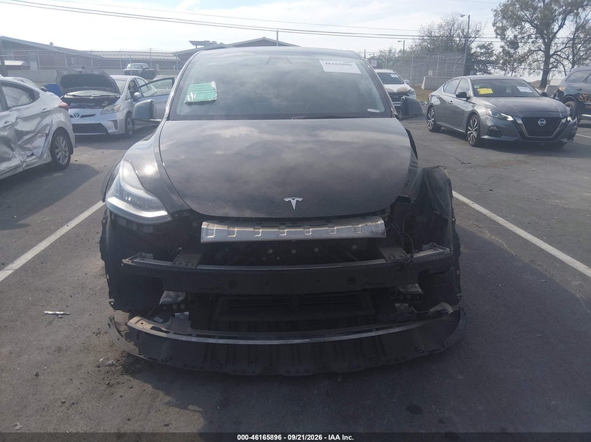 TESLA MODEL Y - zdjęcie 11