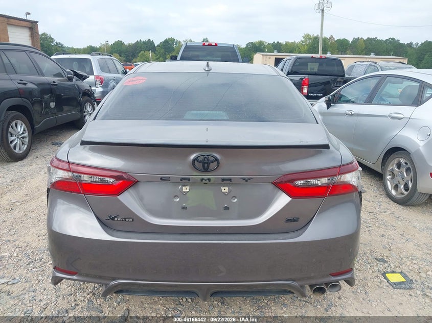 TOYOTA CAMRY - zdjęcie 17