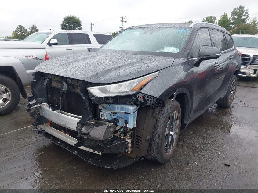 TOYOTA HIGHLANDER - zdjęcie 2