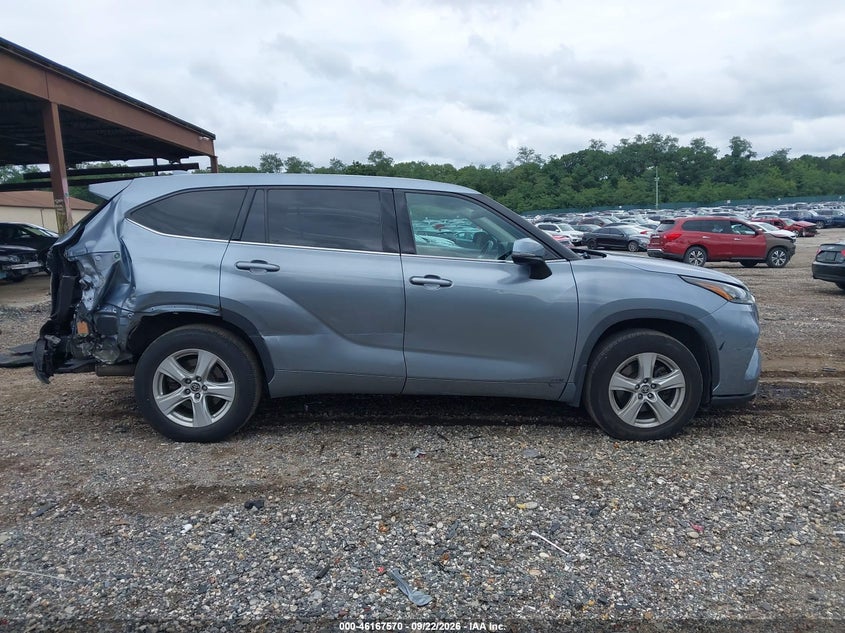 TOYOTA HIGHLANDER - zdjęcie 14