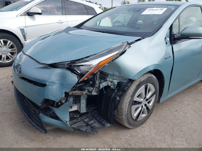 TOYOTA PRIUS - zdjęcie 6