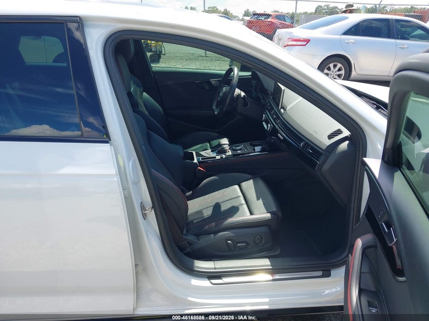 AUDI A4 - zdjęcie 5