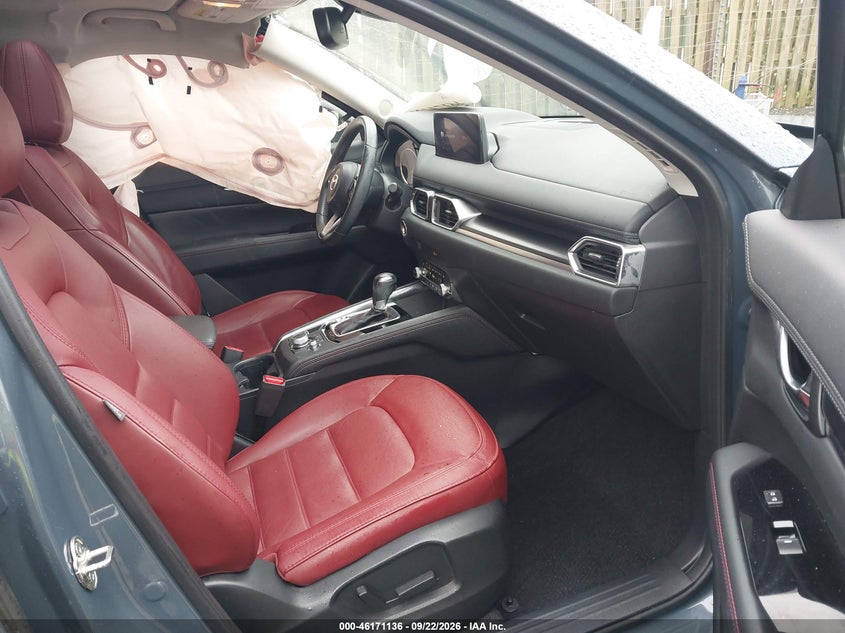 MAZDA CX-5 - zdjęcie 5