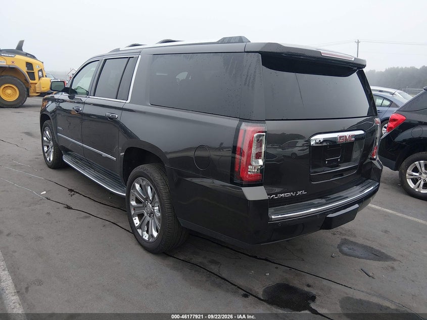 GMC YUKON XL - zdjęcie 3