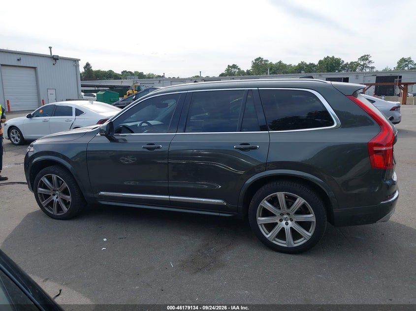 VOLVO XC90 - zdjęcie 14