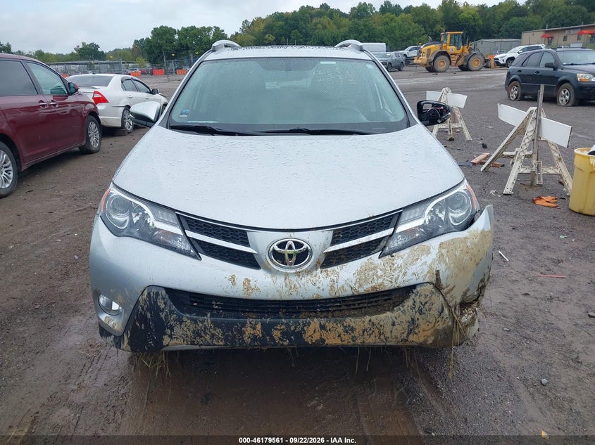 TOYOTA RAV4 - zdjęcie 12