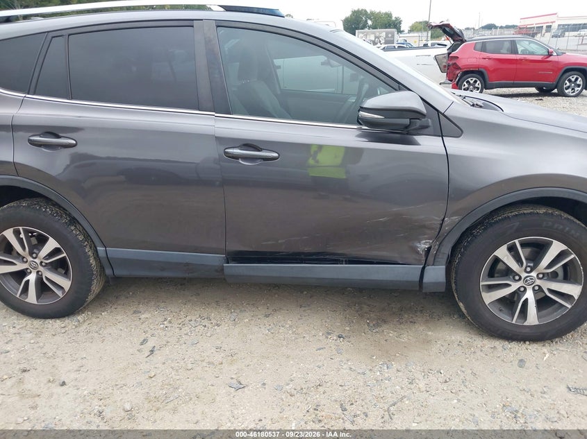 TOYOTA RAV4 - zdjęcie 6