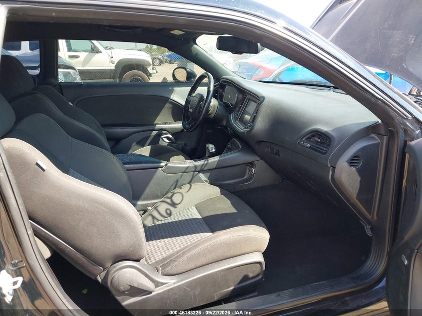 DODGE CHALLENGER - zdjęcie 5